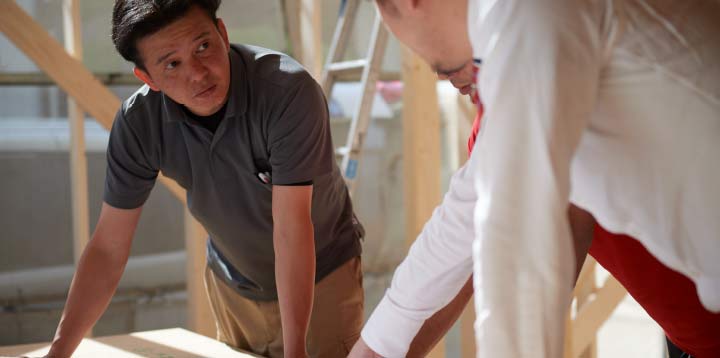 1日の仕事のスケジュールを教えてください。