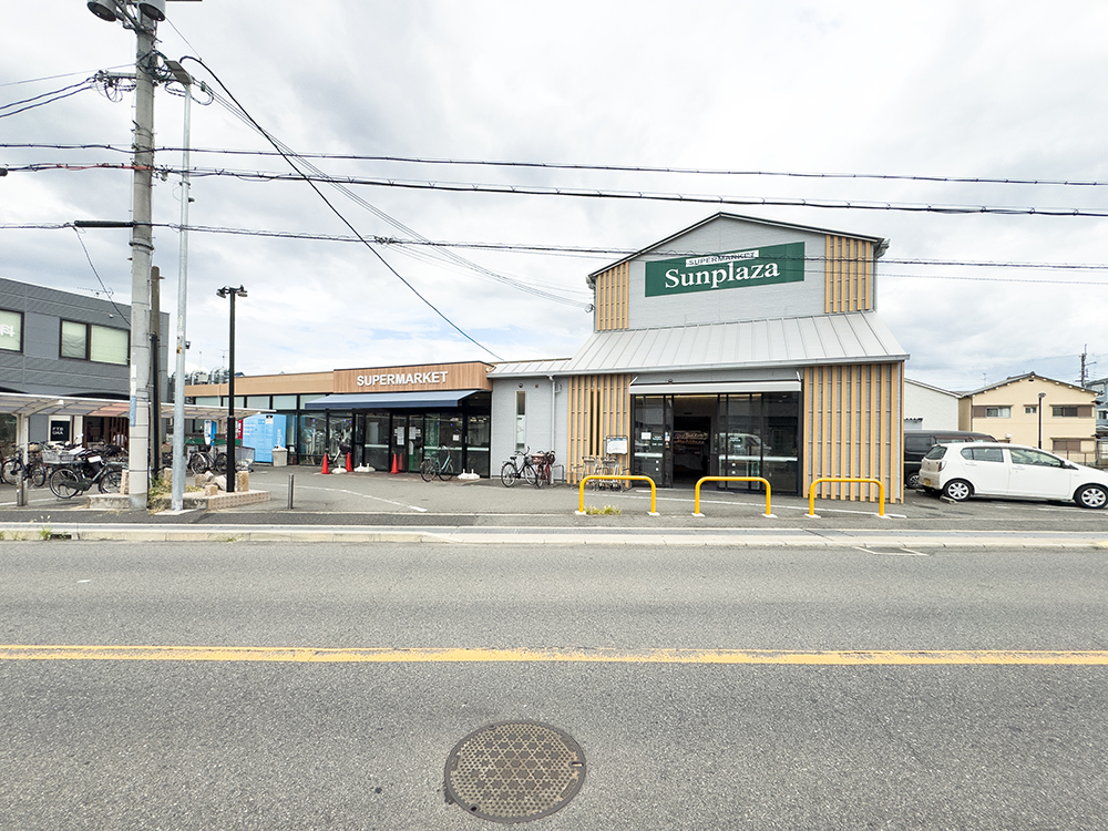 サンプラザ 小山店